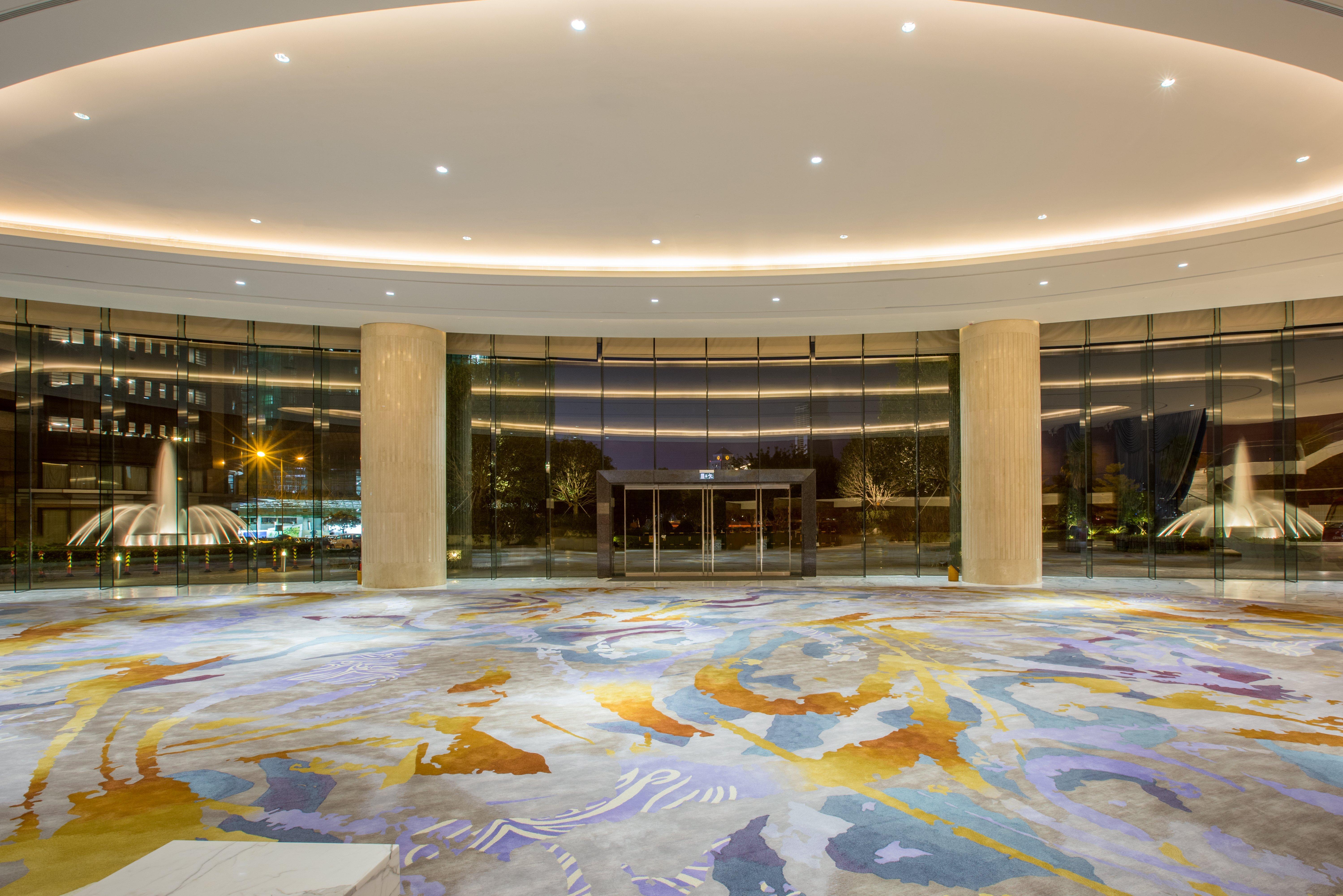 Crowne Plaza Macau By Ihg Hotel Kültér fotó Lobby