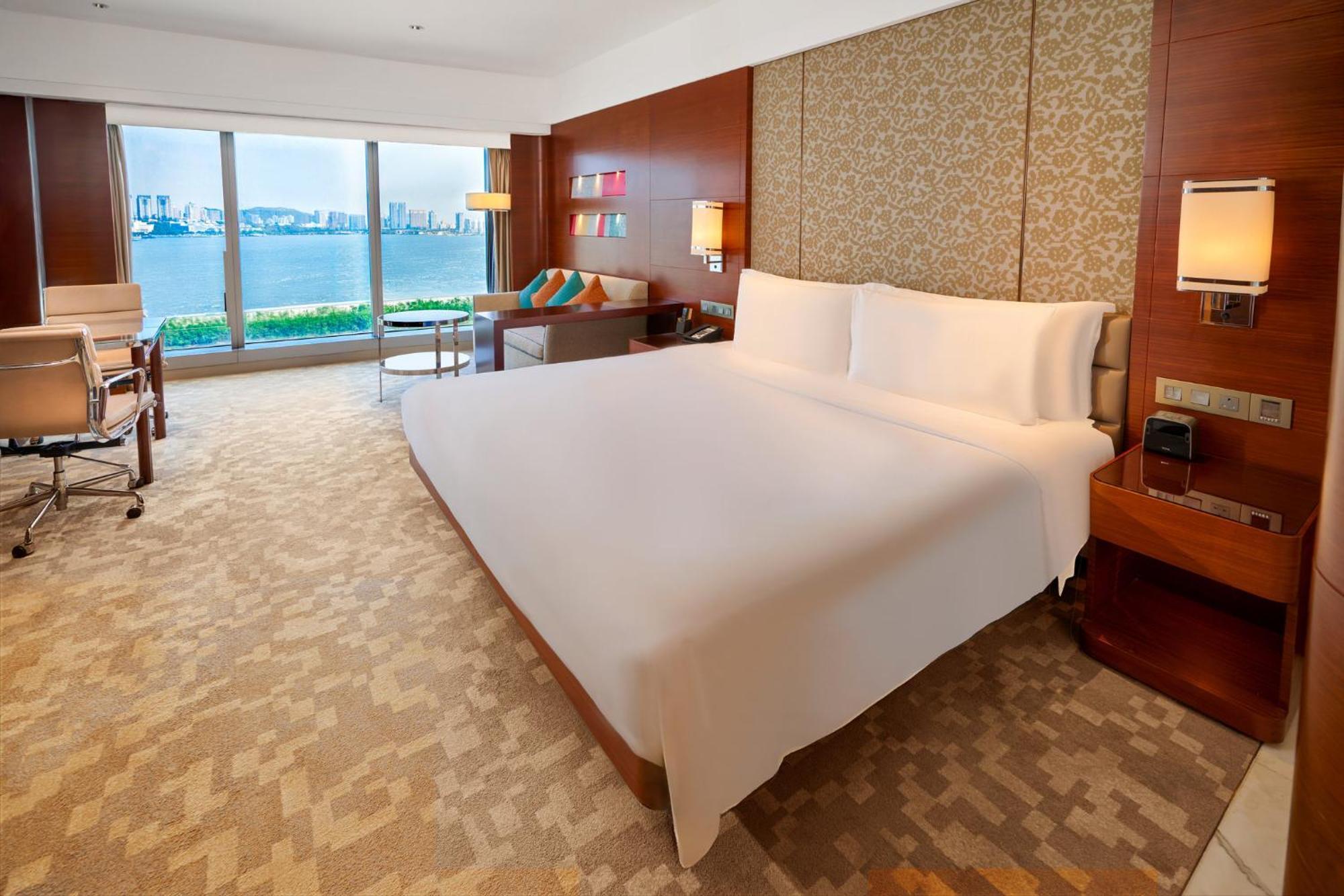 Crowne Plaza Macau By Ihg Hotel Kültér fotó Deluxe Room
