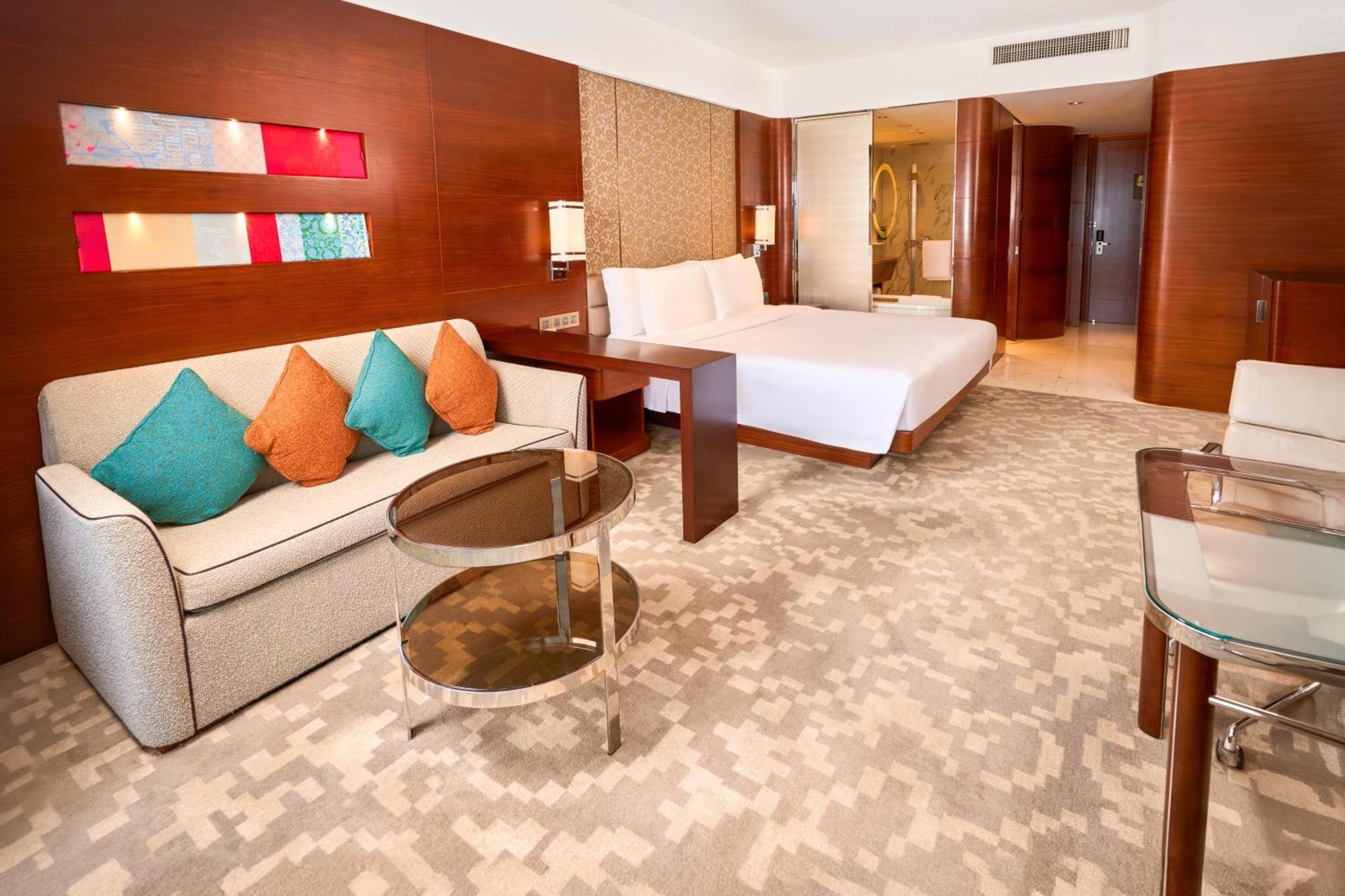 Crowne Plaza Macau By Ihg Hotel Kültér fotó A room at the hotel